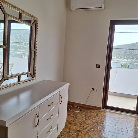 Apartment Port Sea View